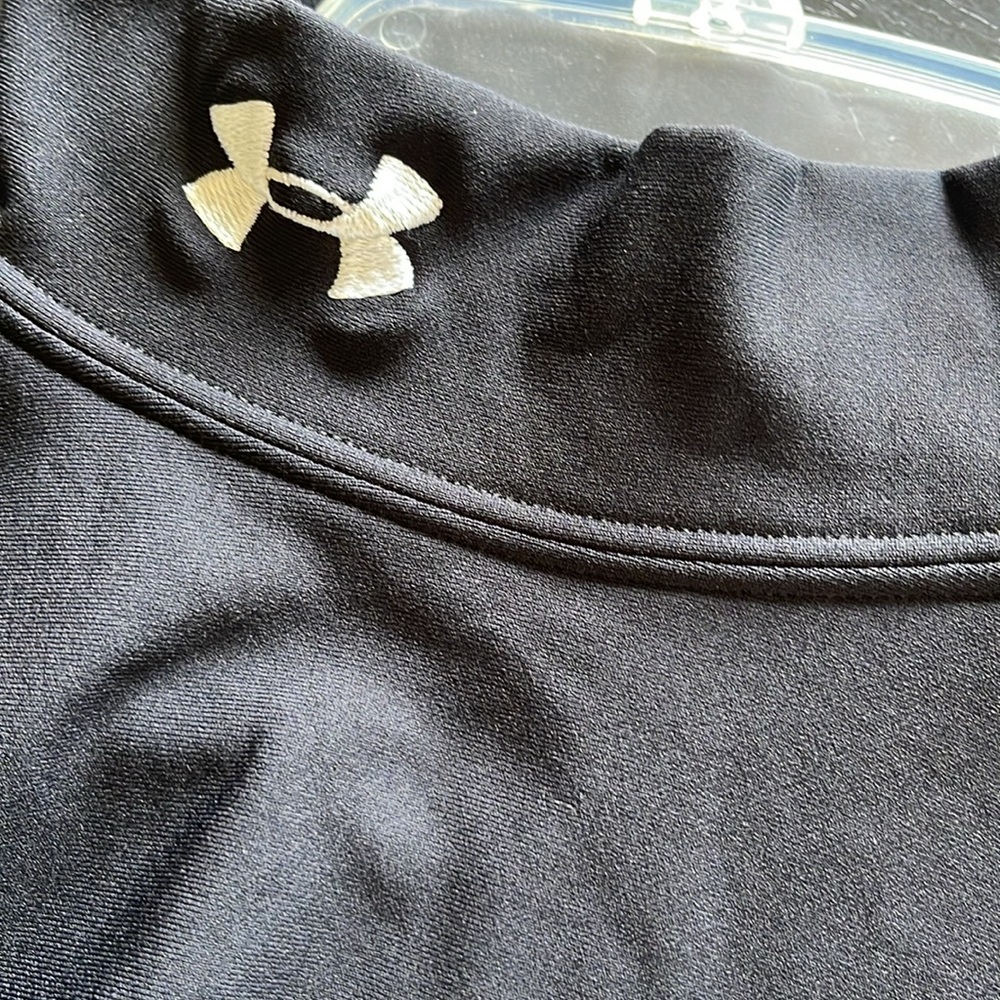 Under Armour Men's Black size large - Picture 9 of 10
